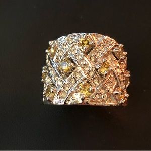 Silver Statement Ring with Chrystal’s